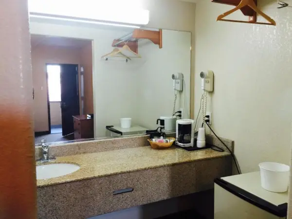 Economy Inn 6